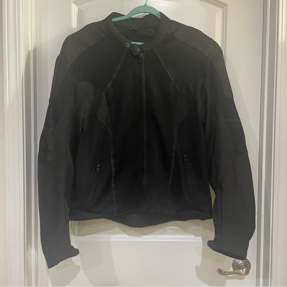 Frank Thomas black padded waterproof motorcycle‎ jacket.Mesh design size XXL